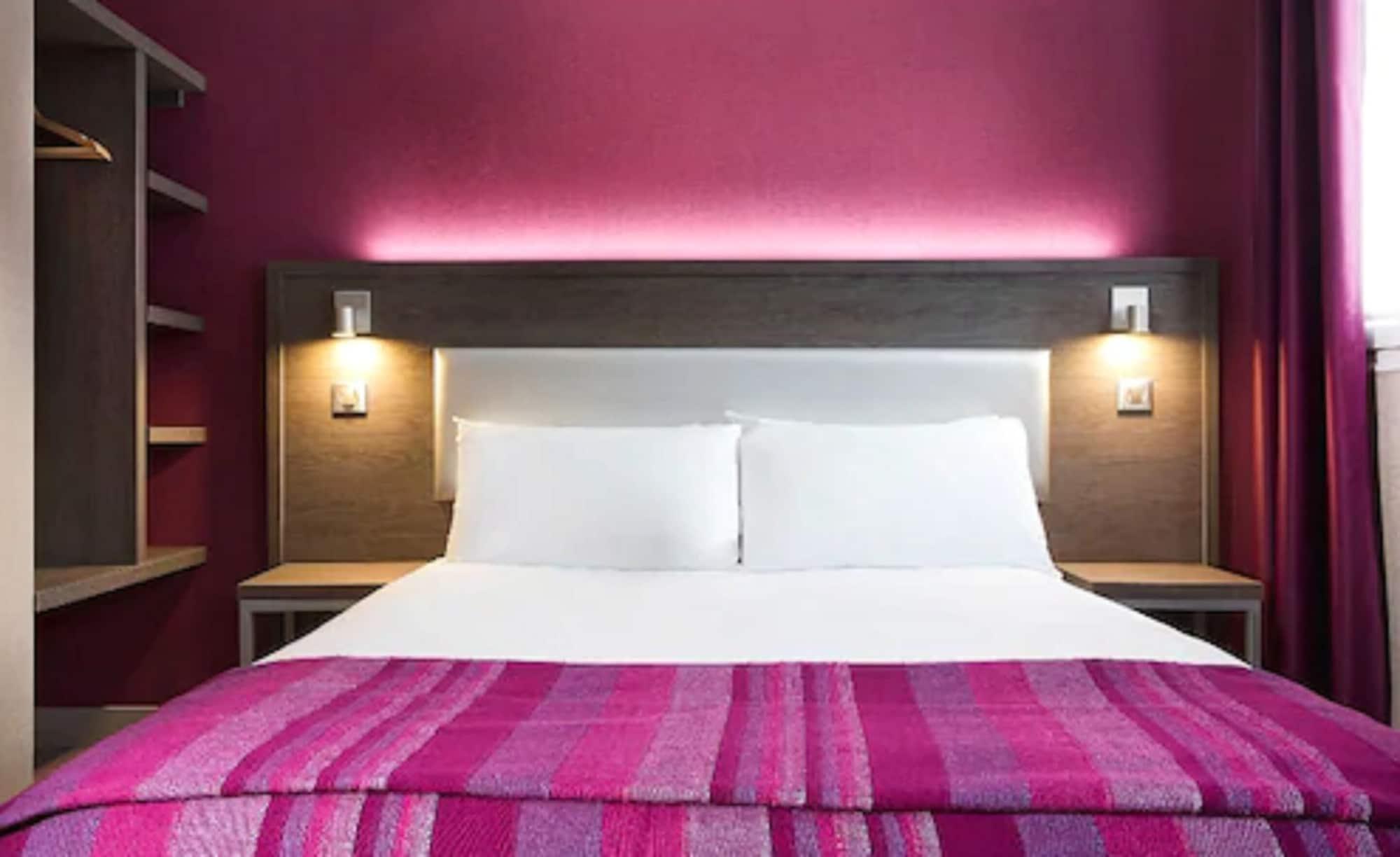 Hotel Des Pavillons Párizs Kültér fotó