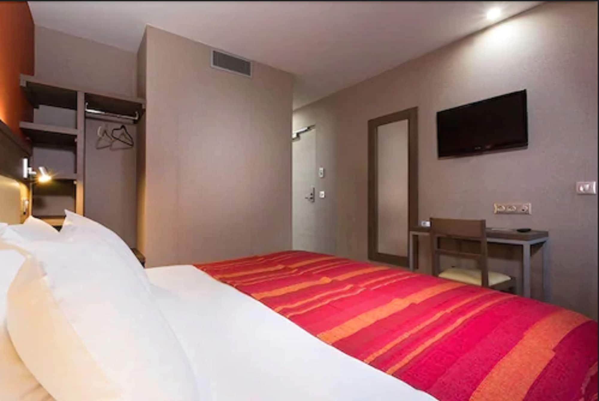 Hotel Des Pavillons Párizs Kültér fotó